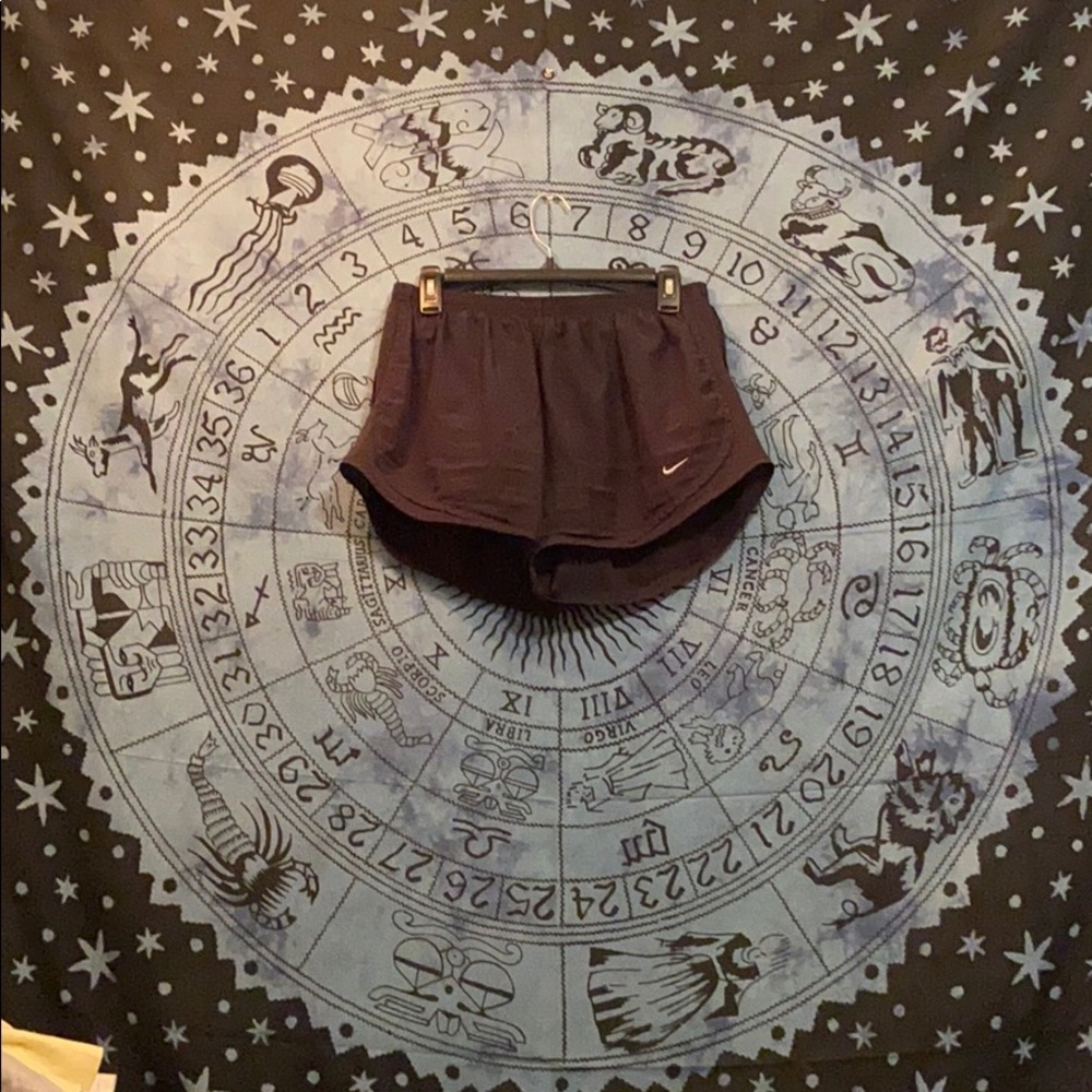 Black Nike dri-fit shorts